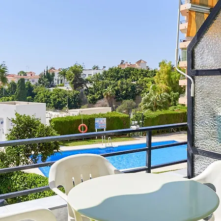 Apartment Hawaii 1st Floor Burriana, Nerja