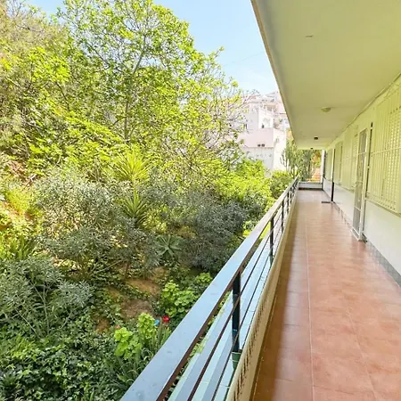 Apartment Hawaii 1st Floor Burriana, Nerja