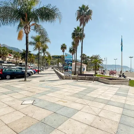 Hawaii 1st Floor Burriana, Nerja